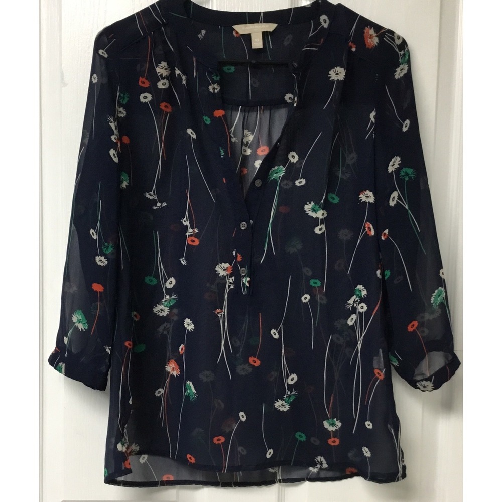 Banana Republic Sheer Floral Blouse Navy With Flowers XS Spring Boho Fairy Grung - Picture 2 of 6